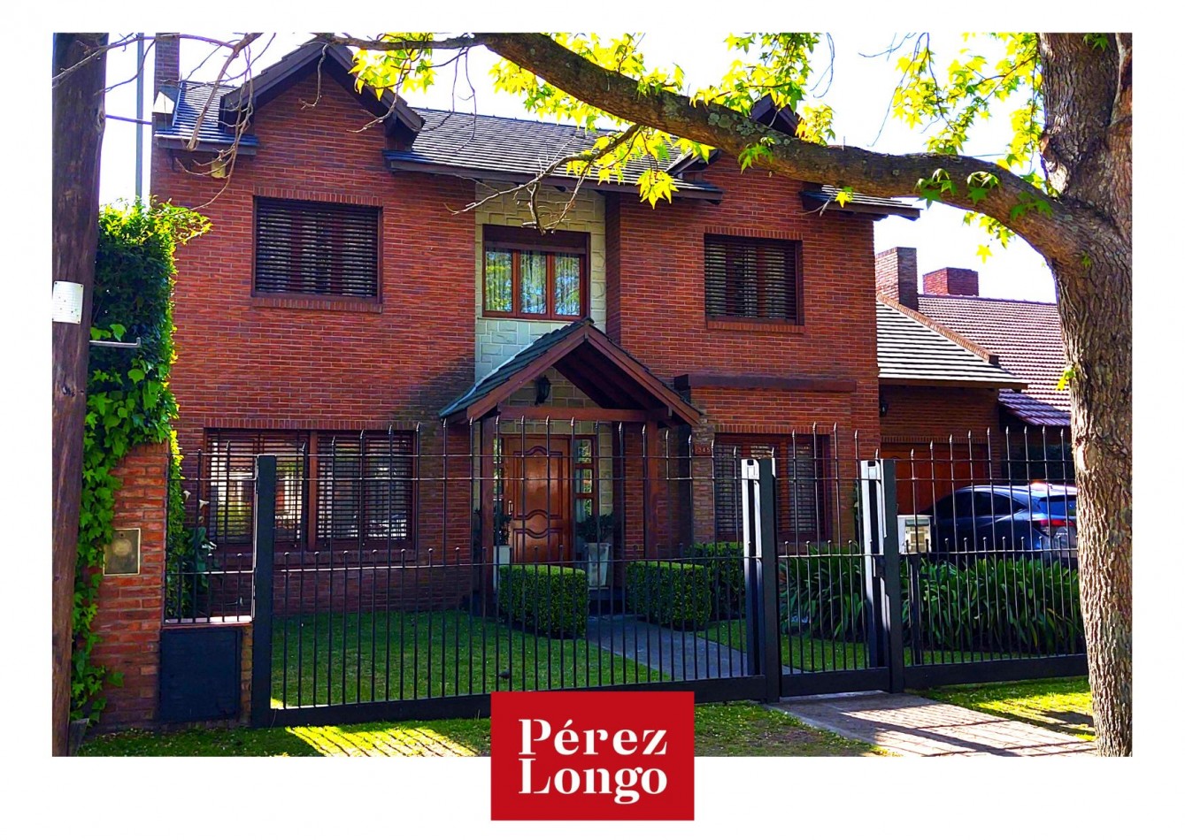 CHALET 5 AMB CON GARAJE, QUINCHO, PARQUE Y PISCINA
