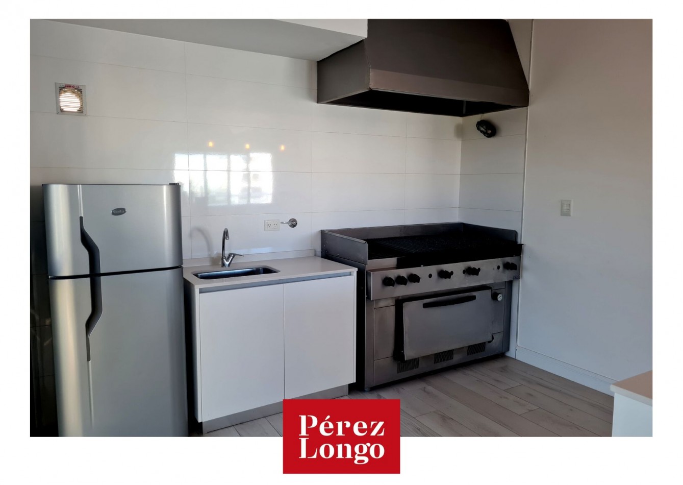 PISO DE 3 AMB CON BALCON Y COCHERA