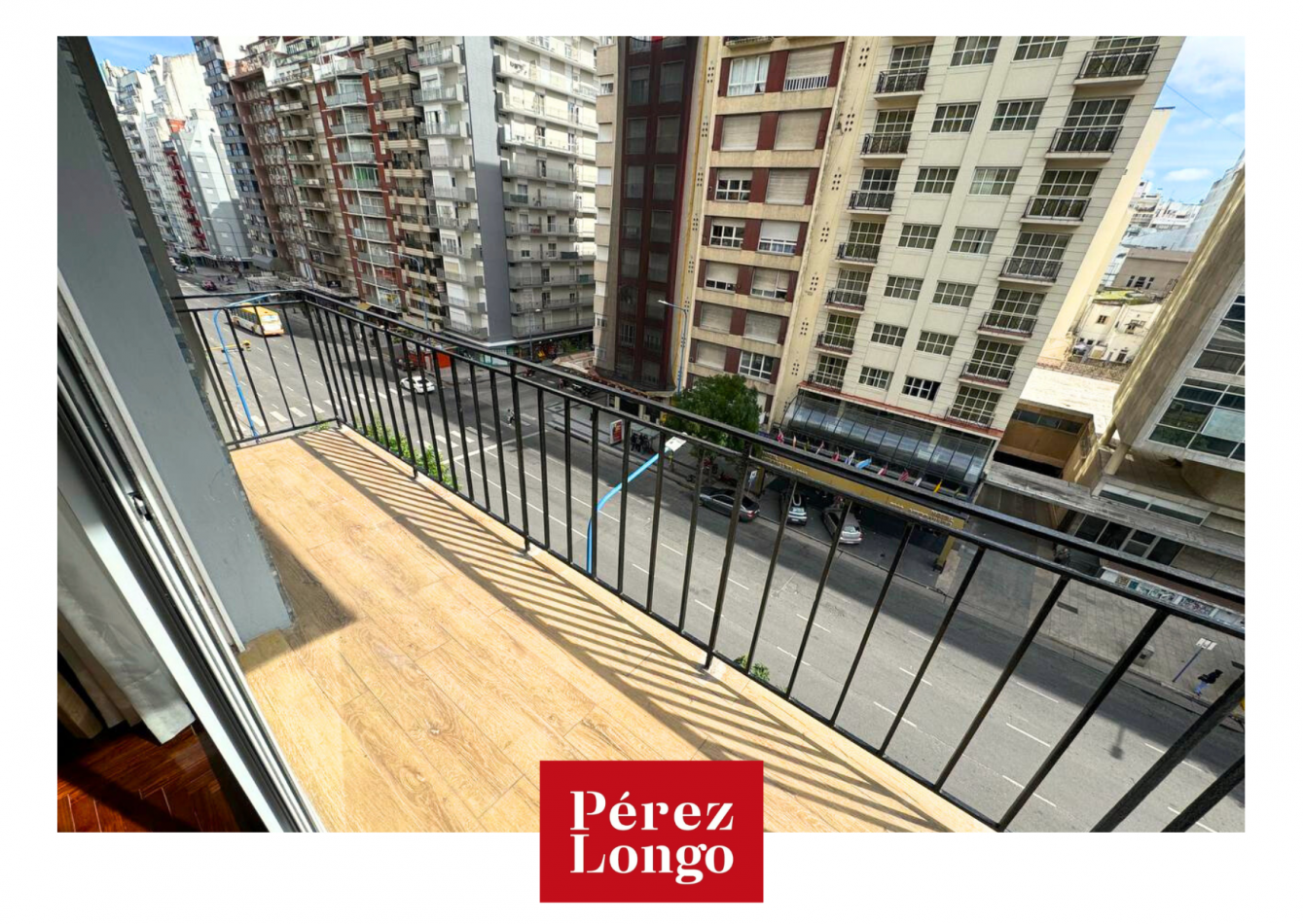 Departamento 3 ambientes con balcon.
