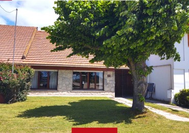 CHALET  3 AMB CON DEPENDENCIA Z/ LA FLORIDA